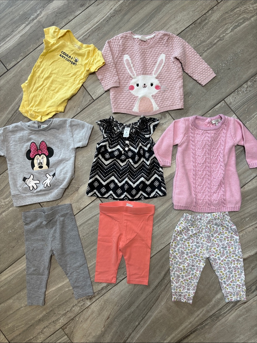 Baby 6-9 months lot of clothes